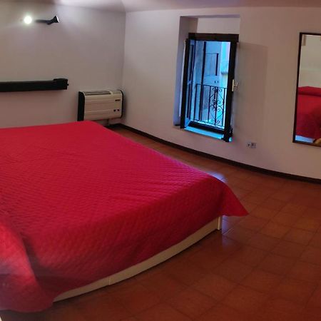 Il Vicoletto Apartment Torri Del Benaco Ngoại thất bức ảnh