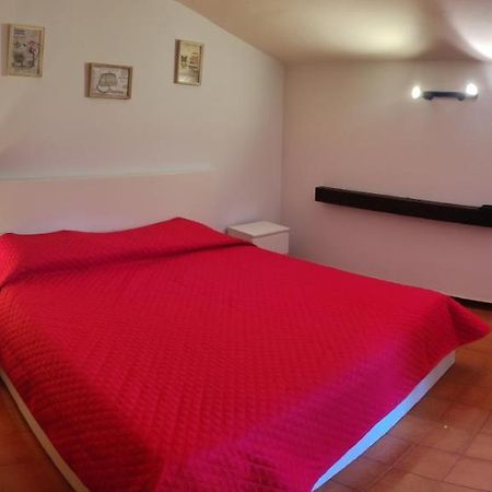 Il Vicoletto Apartment Torri Del Benaco Ngoại thất bức ảnh